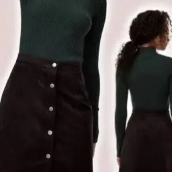 Aritzia Wilfred | S | Free Centinela Button Up Skirt in Black - Picture 2 of 4